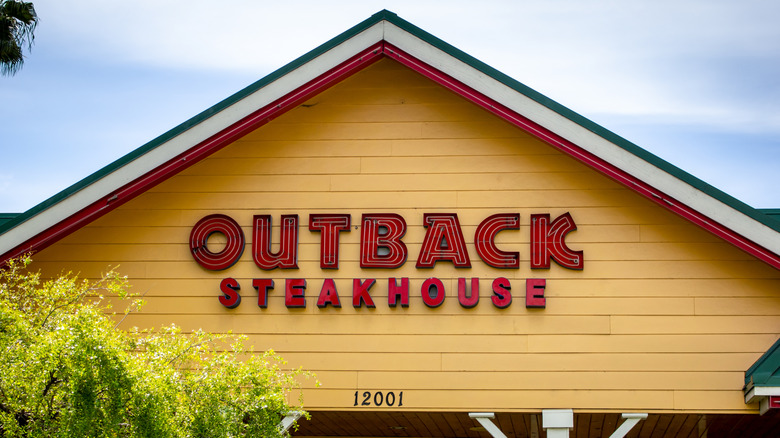 Outback Steakhouse exterior shot.