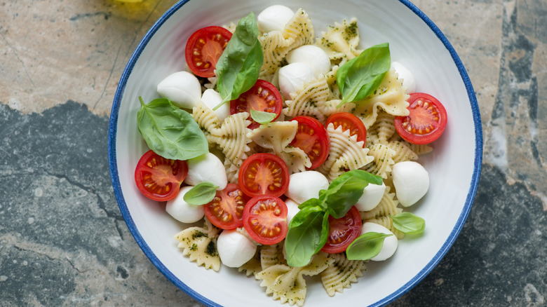 Tomato, mozzarella, and basil pasta salad