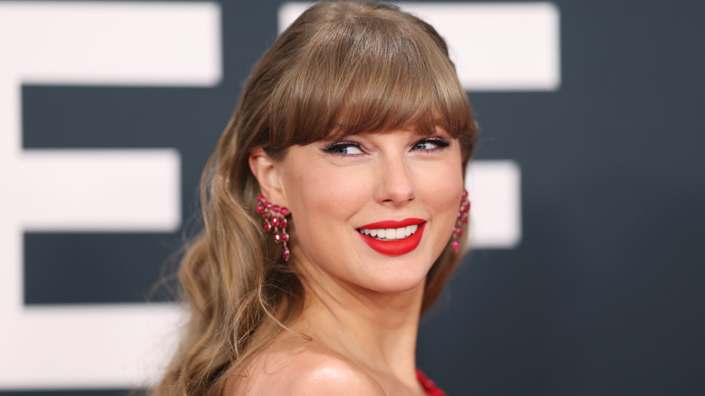Taylor Swift attending the 67th Annual GRAMMY Awards on February 02, 2025 in Los Angeles, California.