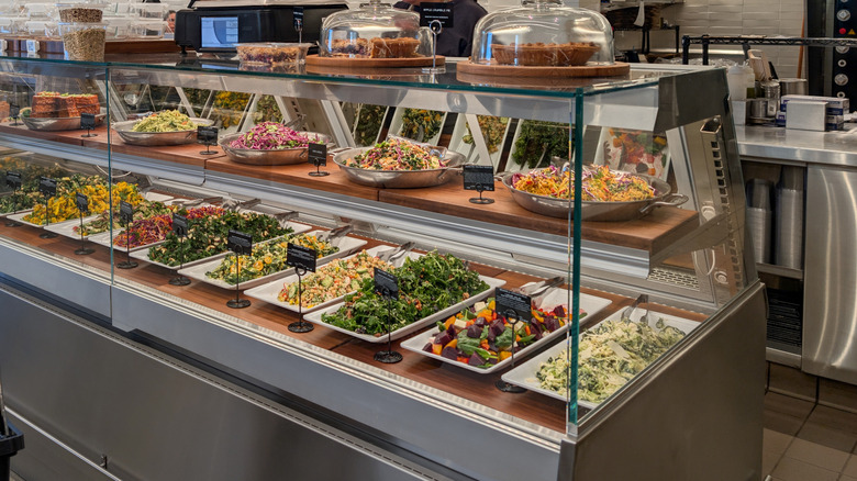 Grocery store prepared food counter