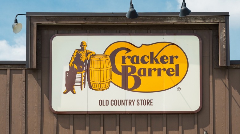 Logo outside Cracker Barrel restaurant