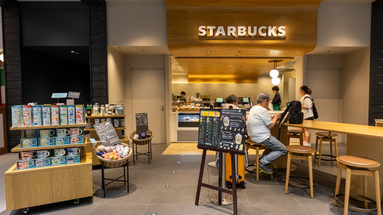 starbucks interior