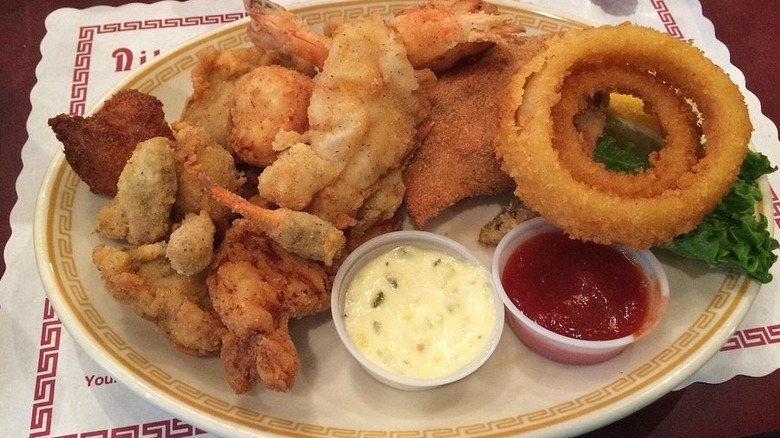 Seafood platter at Niki's West