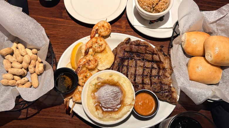 A dinner spread from Texas Roadhouse.