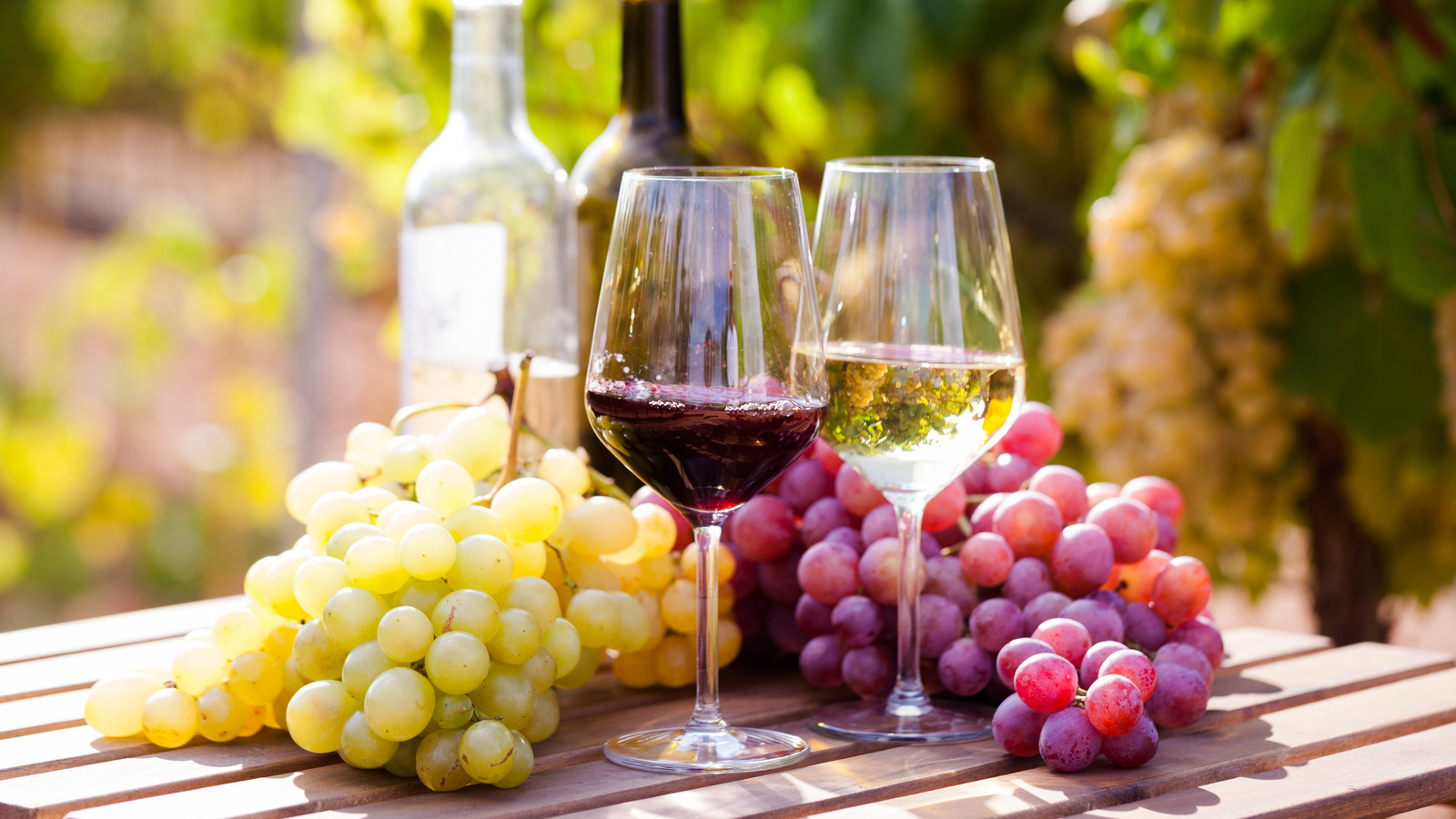 The Stunning Number Of Grapes It Takes To Make A Single Bottle Of Wine