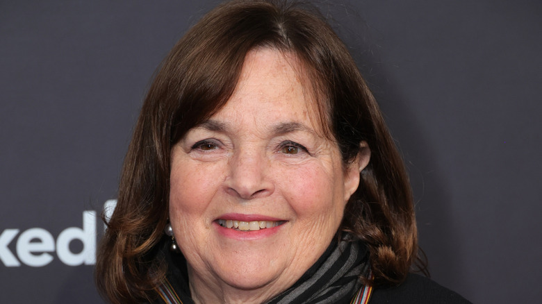 Ina Garten wearing one earring and a scarf at a public event