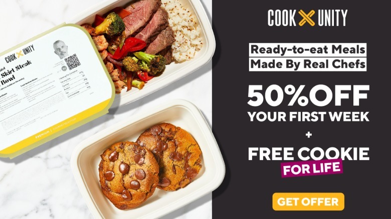 Image of CookUnity ready-to-eat meal with steak and vegetables and two cookies