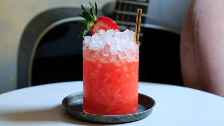 Strawberry cocktail with pebble ice