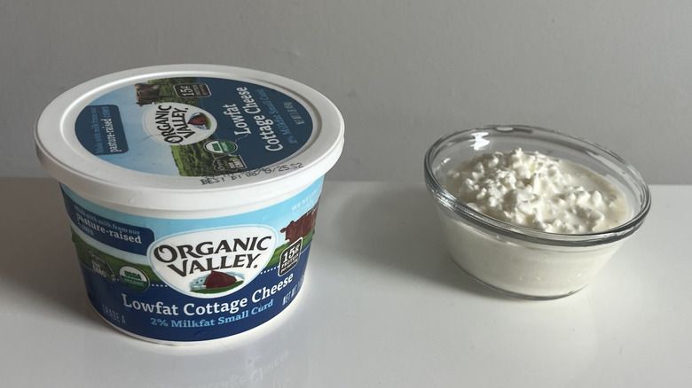 A container of Organic Valley cottage cheese