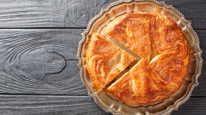 A buttery pie (albeit not a Lancashire butter pie) viewed from above.