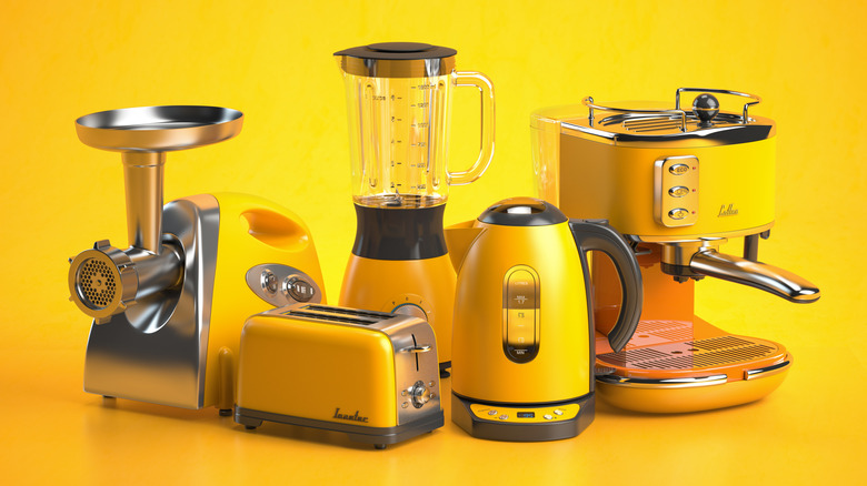 Vintage kitchen appliances