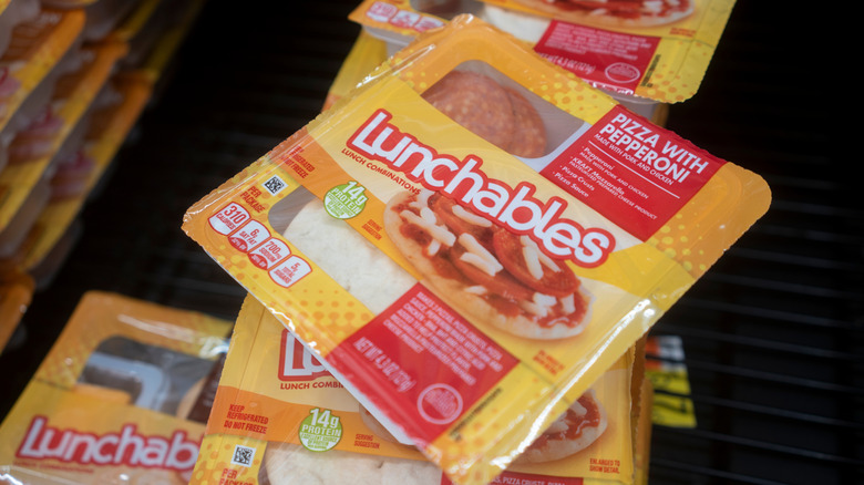 Pizza with pepperoni Lunchable