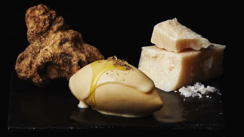 Byakuya, the world's most expensive ice cream