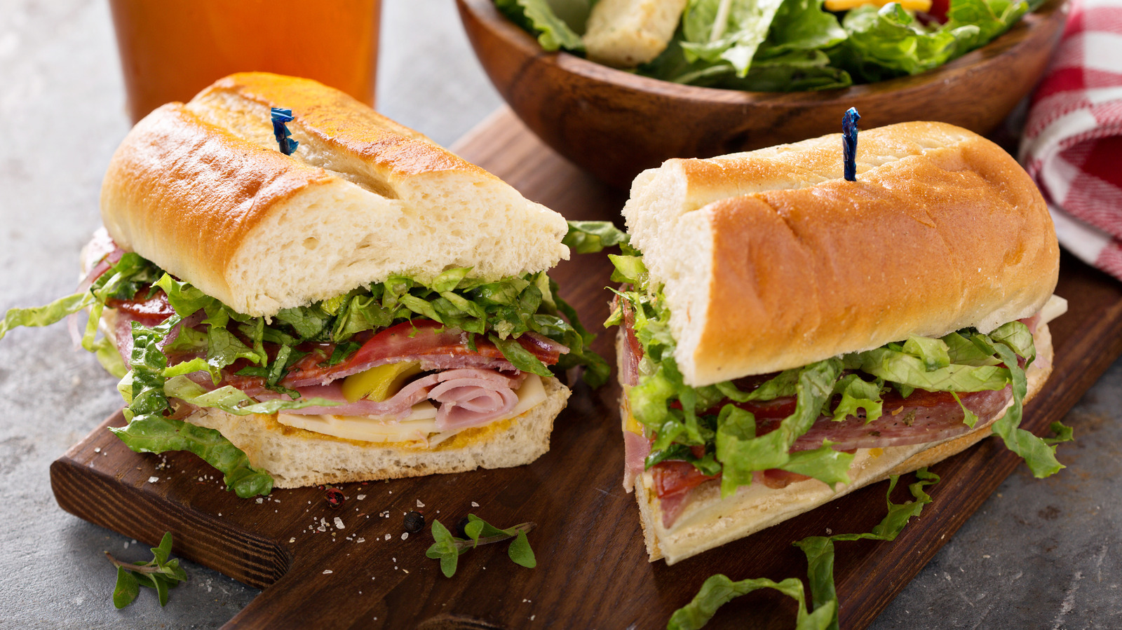 The Zesty Italian Veggie Mix That Instantly Upgrades Every Sandwich - The Takeout