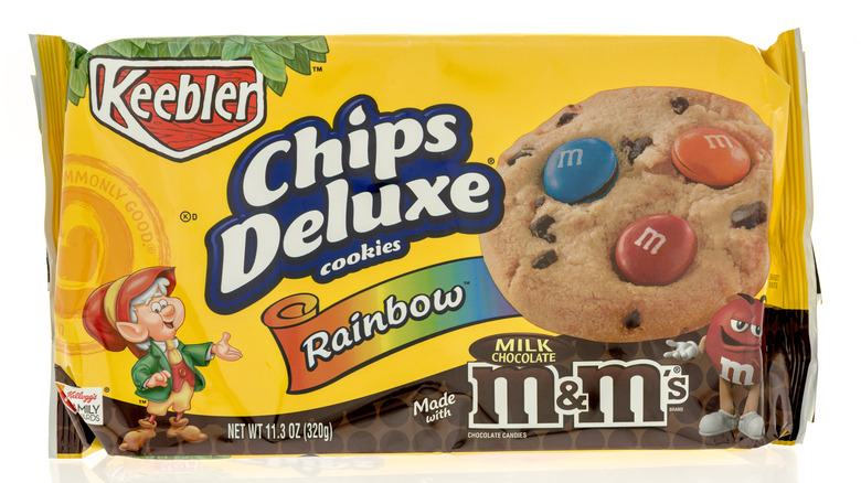 Keebler Chips Deluxe Rainbow M&M's cookie package
