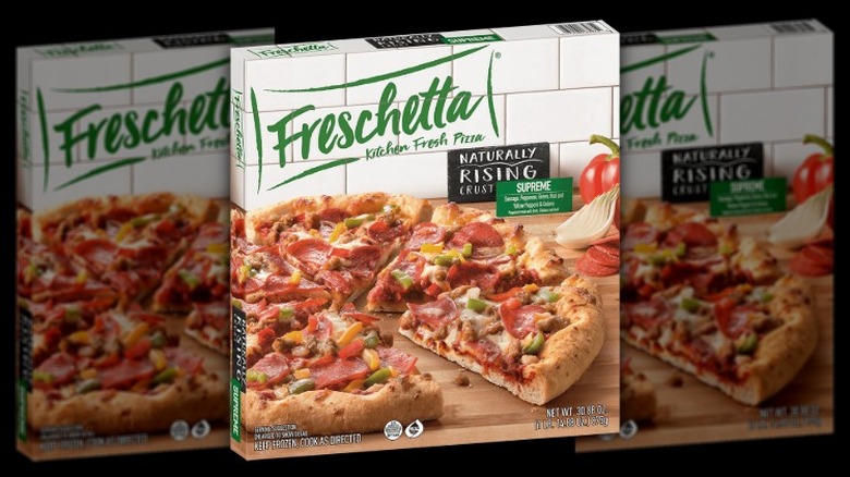 Freschetta pizza box showing pizza with vegetables and meats