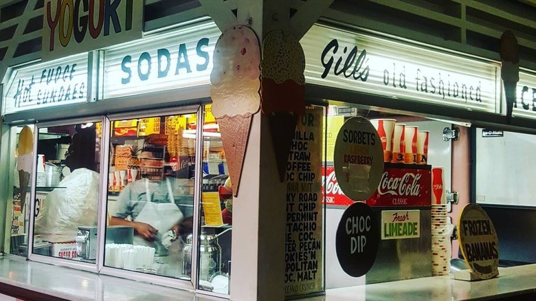 Gill's Old-Fashioned Ice Cream corner shop