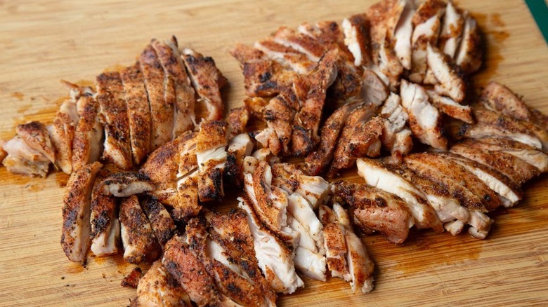sliced cooked chicken
