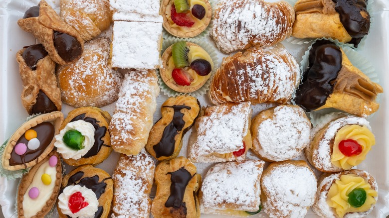 Variety of Italian sweets