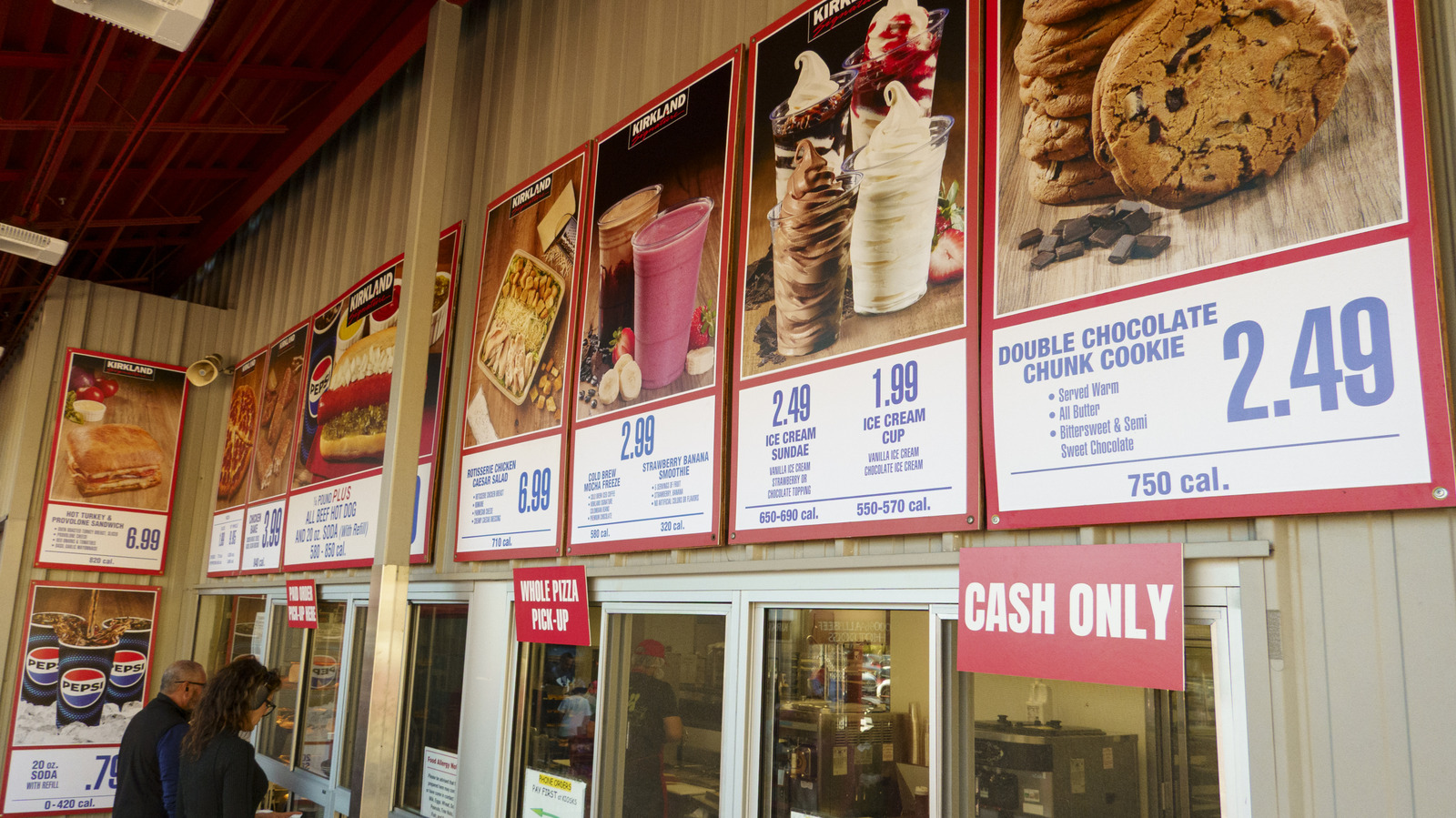 This Costco Food Court Favorite Is Coming Back — But Not In The Way Fans Were Wa...