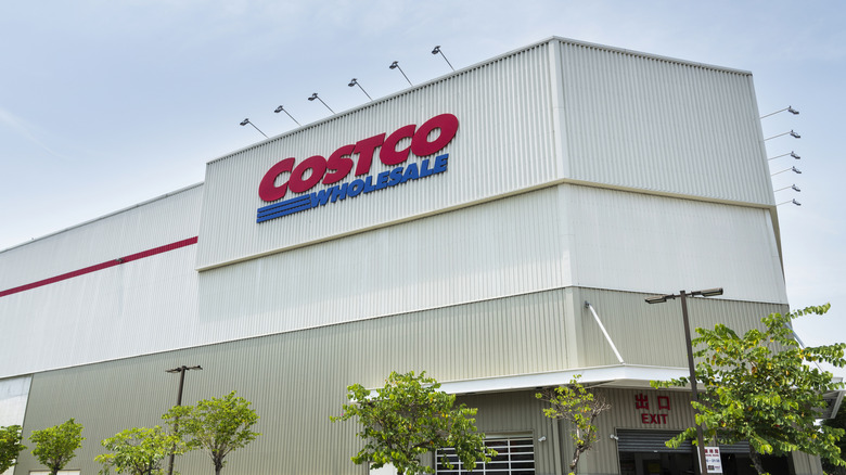 costco exterior