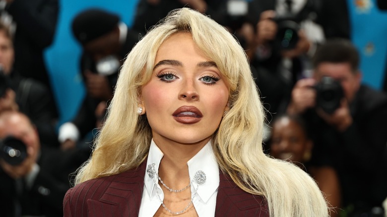 Headshot of Sabrina Carpenter at the 2025 Met Gala in New York City