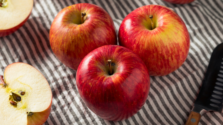 Sliced and whole Kiku apples