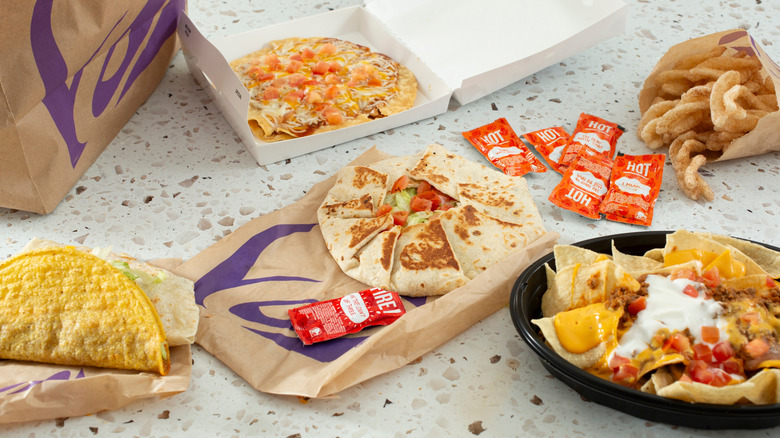 Assorted food from Taco Bell