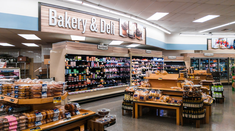 Kroger bakery and deli department
