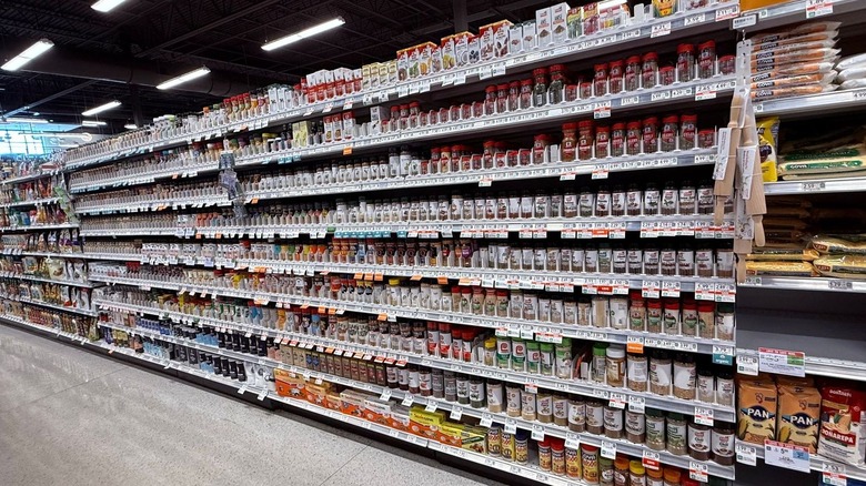 The spice and seasoning aisle at a Publix grocery store.