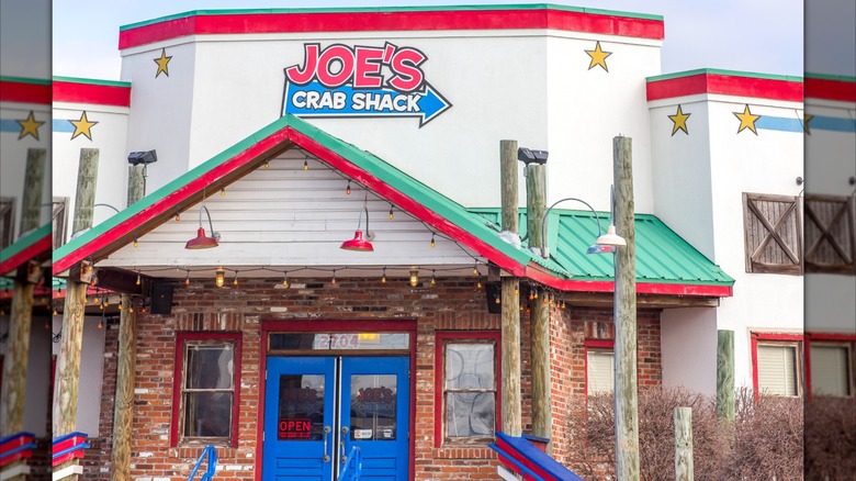Joe's Crab Shack storefront