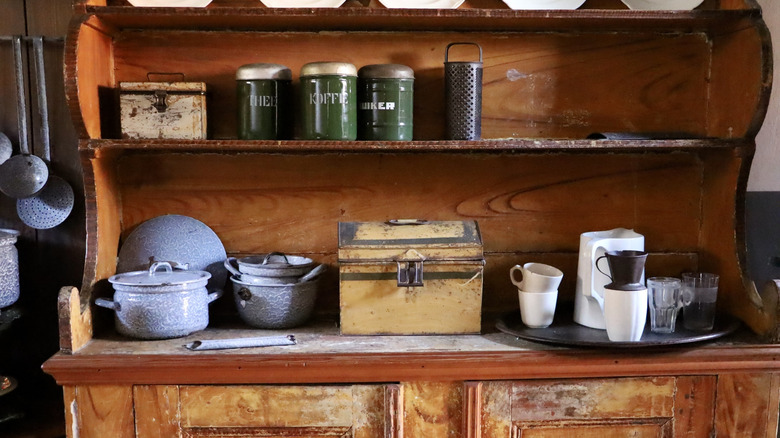 Vintage kitchen items