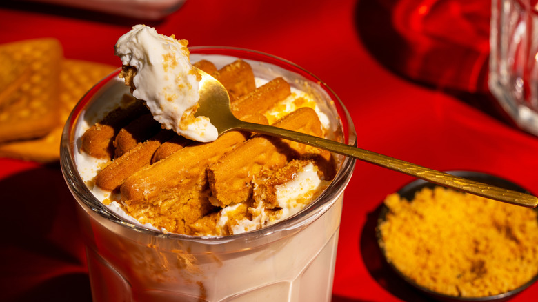 biscoff cookies in yogurt cup