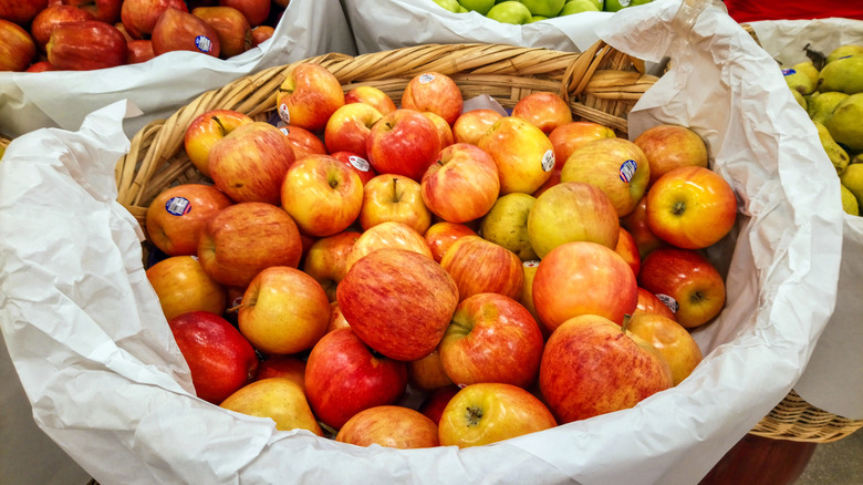 Basket of apples