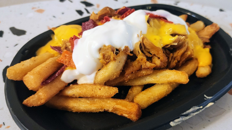 Order of Taco Bell's Caliente Cantina Chicken Nacho Fries