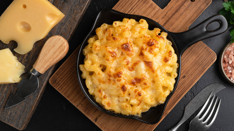 Baked mac and cheese in cast iron pan