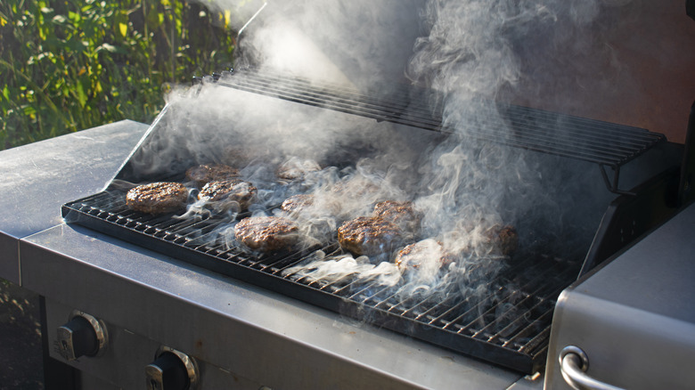 Transforming Your Grill Into A Smoker Is Almost Too Easy