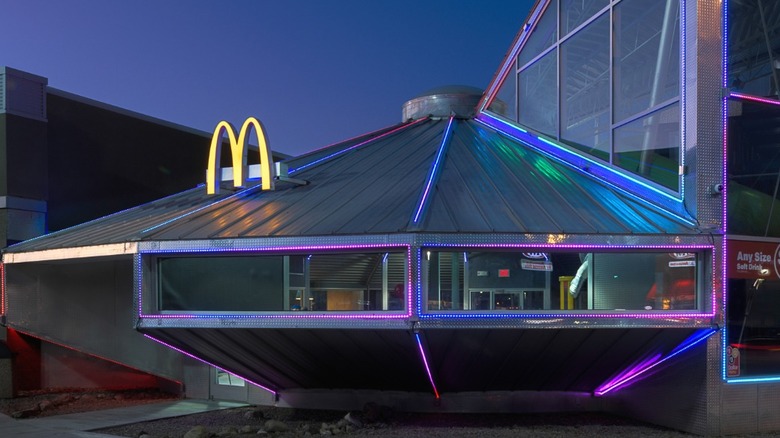 The famous UFO-shaped McDonald's in Roswell, New Mexico.