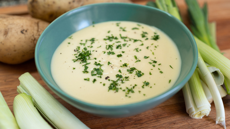 Vichyssoise in a blue bowl