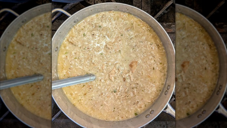 Pot of chicken mull