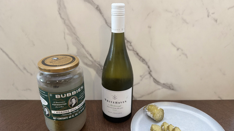 Ingredients for the pickle wine
