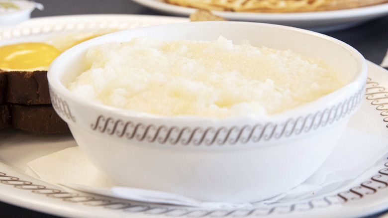 Waffle House plate with grits