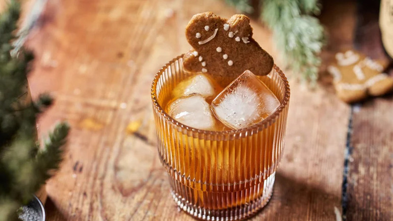 Cold Old Fashioned with a Gingerbread cookie.