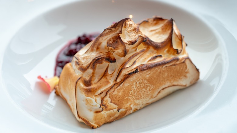 Browned, rectangular meringue in white bowl