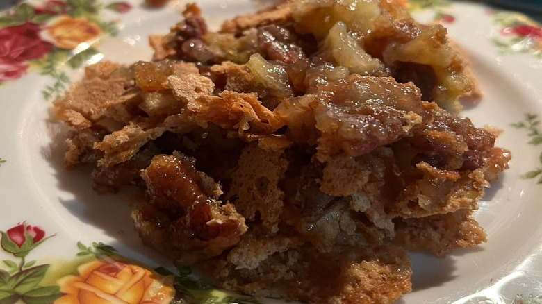 A closeup of Ozark pudding served on a plate