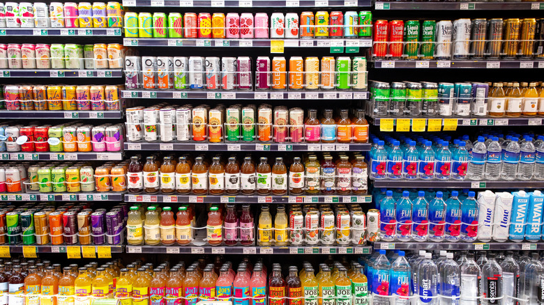 Soda, juice, water, and other beverages at the grocery store