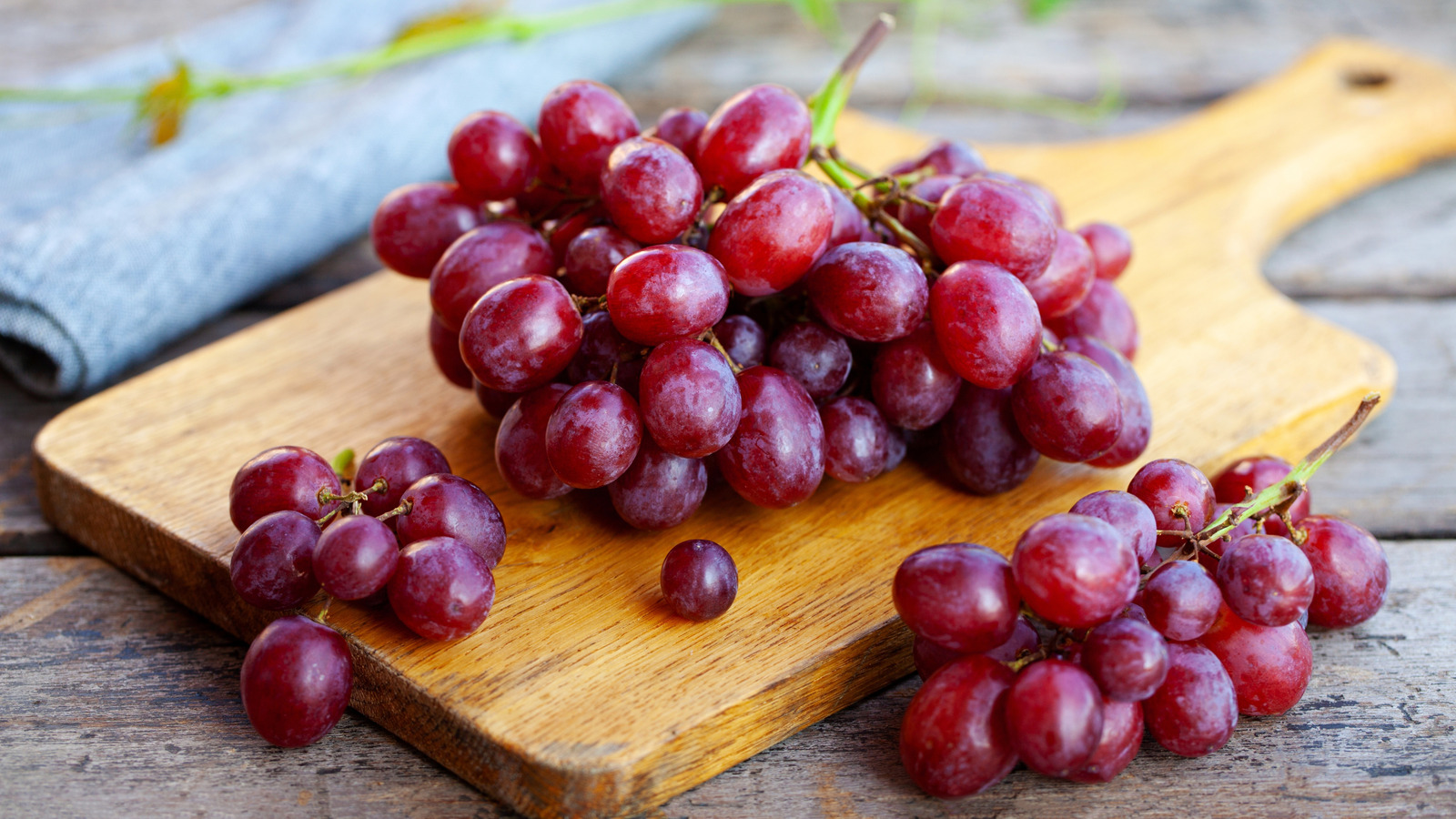 What Happens If You Eat Grapes Every Day