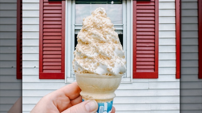 A maple creemee.