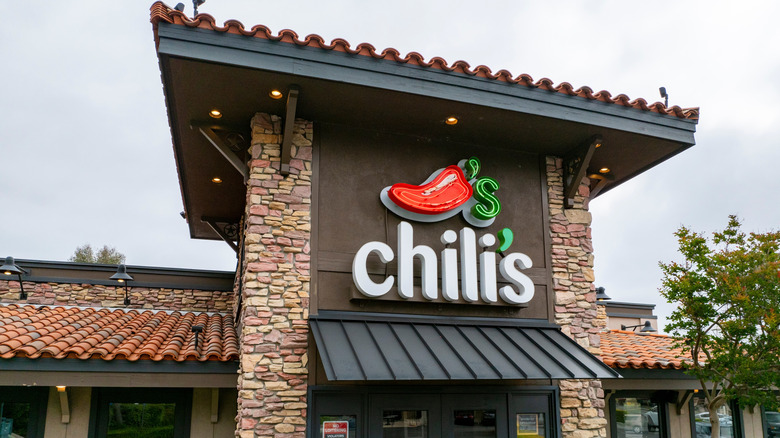 chili's exterior