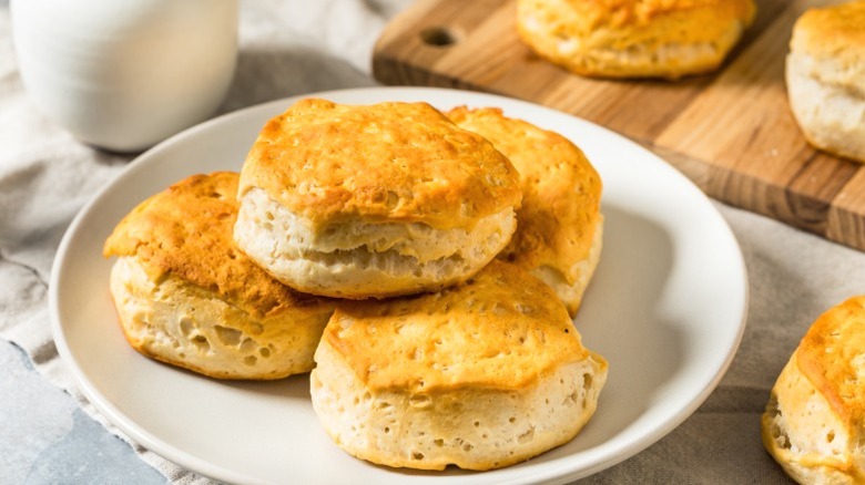 Buttermilk biscuits on a plate.